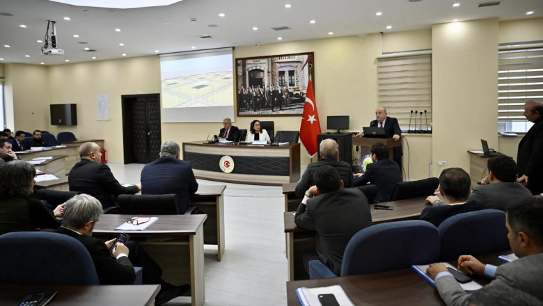 Yalova'da Olağanüstü İl Hayvanları Koruma Kurulu Toplantısı Gerçekleştirildi