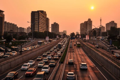 Yolculuk Yapacaklar Dikkat! Trafik Yasakları Başlıyor