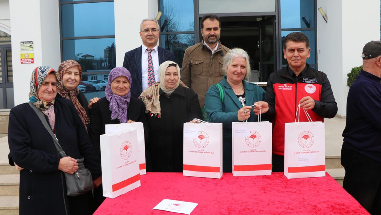 63 Çiftçiye 215 Kg Fasulye Tohumu Dağıtıldı