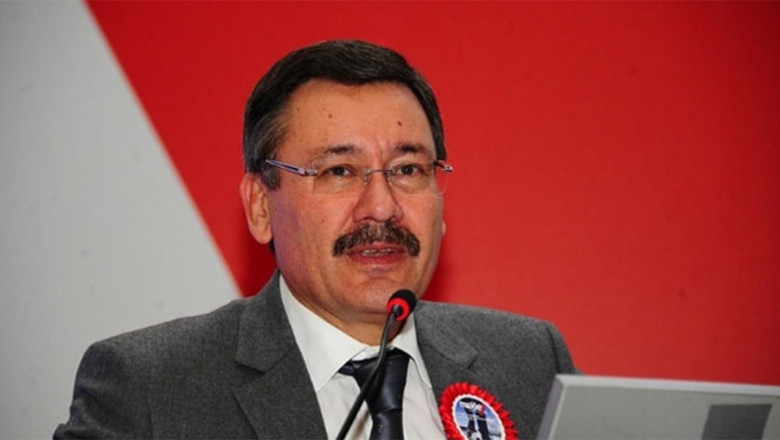 Melih Gökçek’ten İlginç Paylaşım!