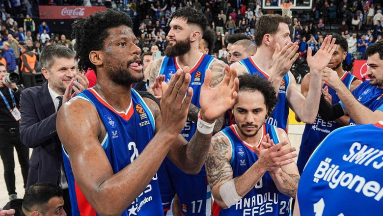 Anadolu Efes, play-off’ta