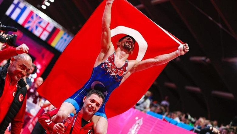 Milli güreşçi Kerem Kamal ikinci Avrupa şampiyonluğunu elde etti