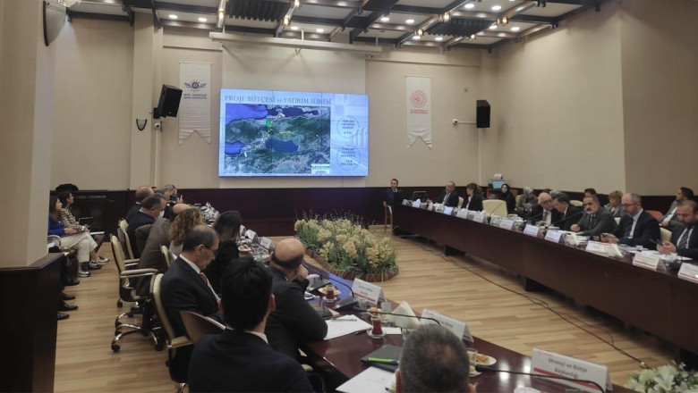 Bakanlık Masasında Yalova Projesi