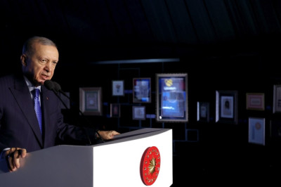Cumhurbaşkanı Erdoğan, Süper Lig'e yükselen Kocaelispor'u tebrik etti