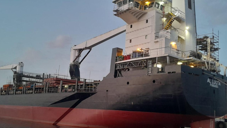 Yalova'da Denize Kirli Su Basan Gemi Acentesine 26 Milyon Lira Ceza!