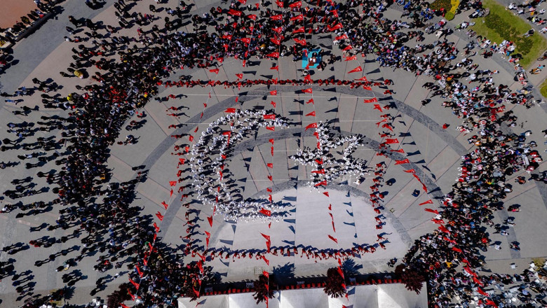 Bayram Çocukların! Yalova’da 23 Nisan Şenliği