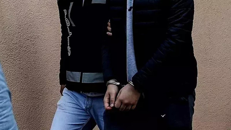 Konya'da CHP aracı geçerken silahla havaya ateş edildi! 1 gözaltı