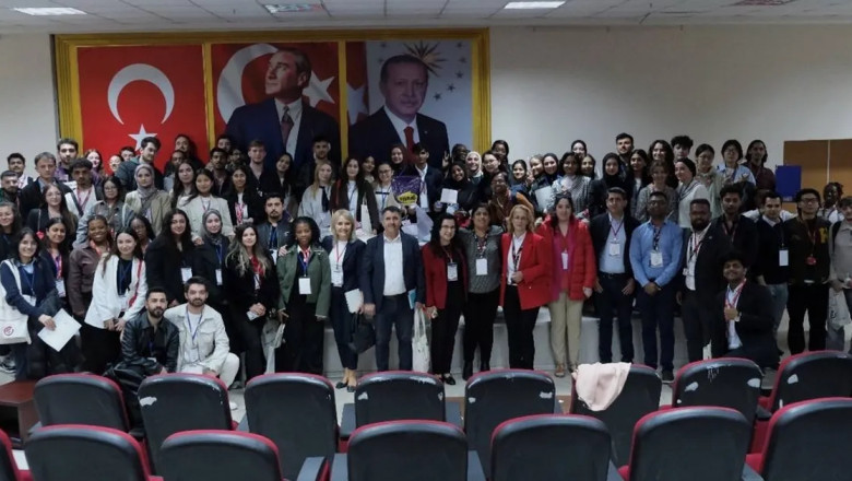 YÜ, Uluslararası İşletme Buluşması’na ev sahipliği yaptı