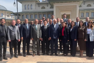 Yalova SYD Vakfı, Vakıflar Haftası kutlama programına katıldı