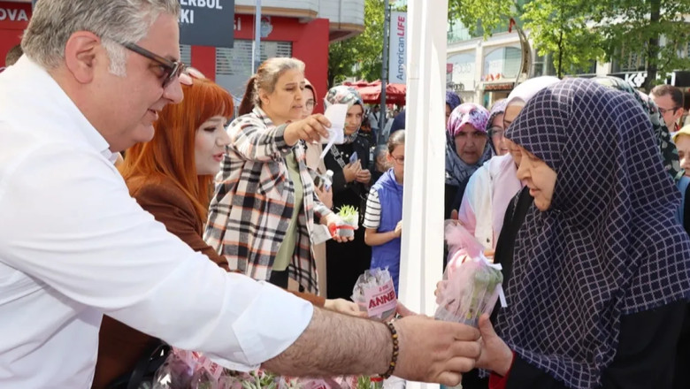 Gürel, anneleri unutmadı