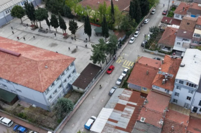 Yalova Belediyesi ‘Sokaklar Dönüşüyor’ programına dâhil oldu