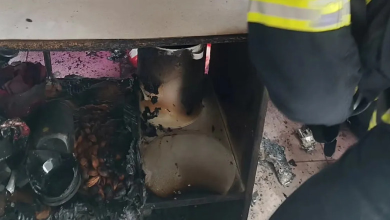 Çiftlikköy’de korkutan ev yangını