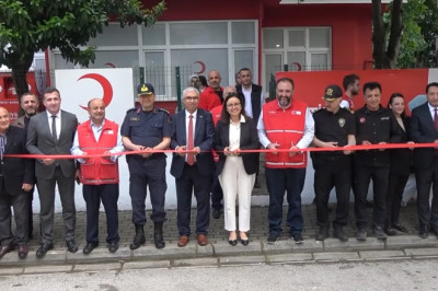 Kızılay Butik törenle açıldı
