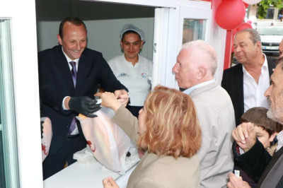 Çiftlikköy’de Halk Ekmek hizmete girdi