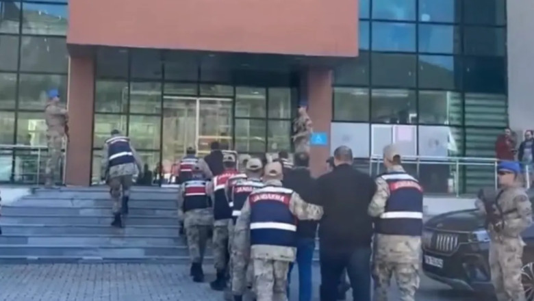 Bakan Yerlikaya açıkladı! Yalova’da DEAŞ operasyonu