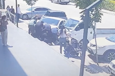 Park Edilmek İsterken Öğrenciyi Ezdi!