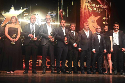 Başkan Demiryürek’e Büyük Onur!