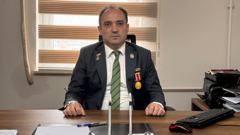 Vücudunda Binin Üzerinde Şarapnel Parçasıyla Vatana Hizmete Devam Ediyor