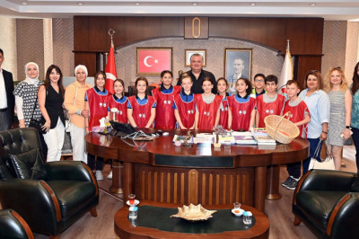 Minik Yüreklerden Büyük Duyarlılık