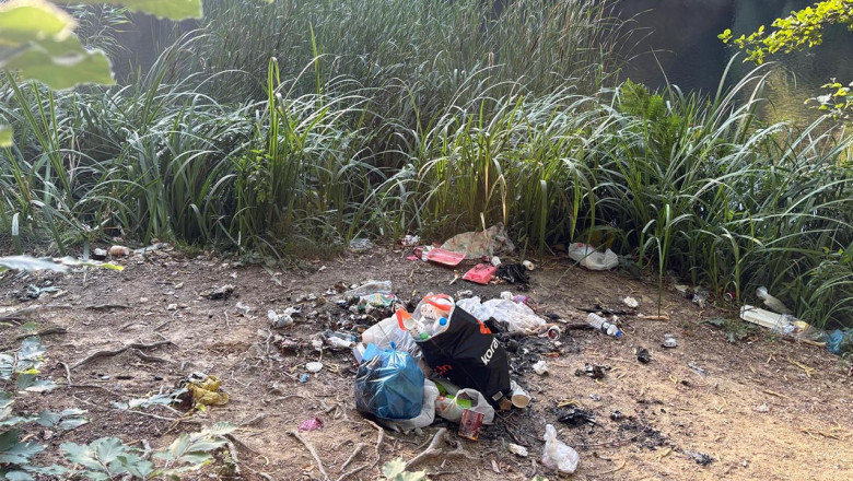 Doğa Harikası Dipsiz Göl, Çöplü Göle Dönüştü