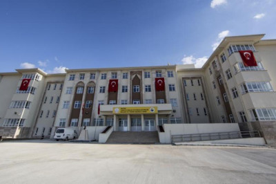 “Serasız Eğitim, Belgelenmemiş Satış” Tepki Çekiyor