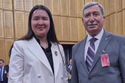 MHP Yalova İl Başkanı Güldoğan, Grup Toplantısında Ayyüce Erva Yalçın ile Bir Araya Geldi