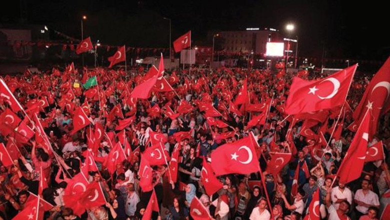 Yalova’daki 15 Temmuz Anma Programının Detayları Açılandı!