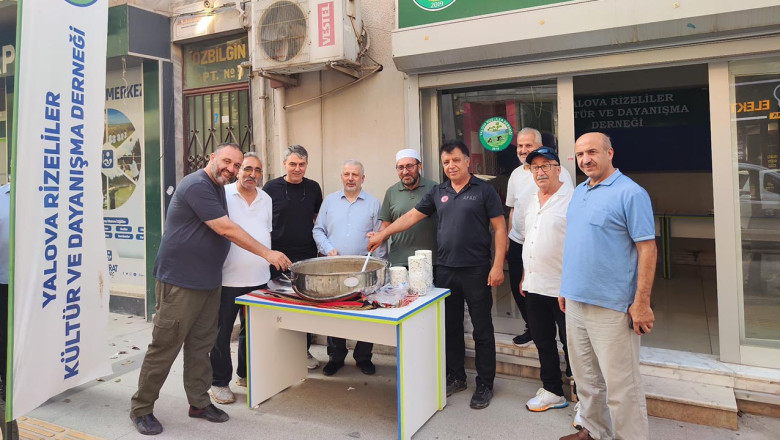 Rizeliler Derneği’nden Aşure Etkinliği