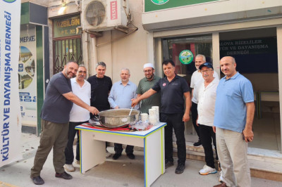 Rizeliler Derneği’nden Aşure Etkinliği