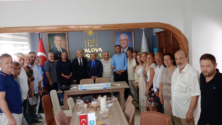 Yalova’da Demokrasi ve Diyalog Buluşması: İYİ Parti ile Zafer Partisi El Ele