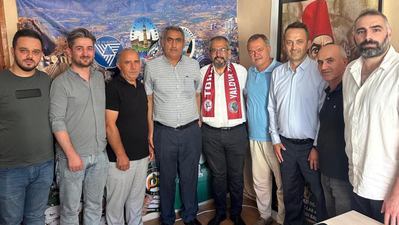 Anahtar Parti’den Yalova Tokatlılar Derneği’ne Ziyaret