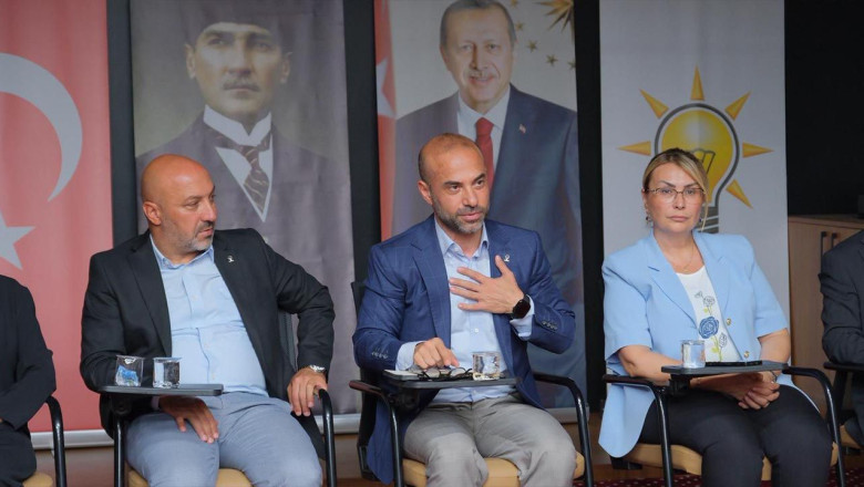 AK Parti Altınova İlçe Danışma Meclisi Toplandı
