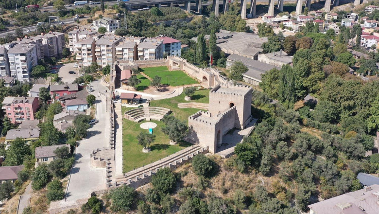 Hereke Kalesi'ne Ziyaretçilerden Tam Not