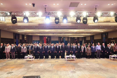 Güçlü, Yerel Yönetimler Bölge Toplantısına Katıldı