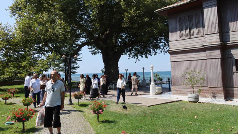 Yürüyen Köşk Hafta Sonu Doldu Taştı