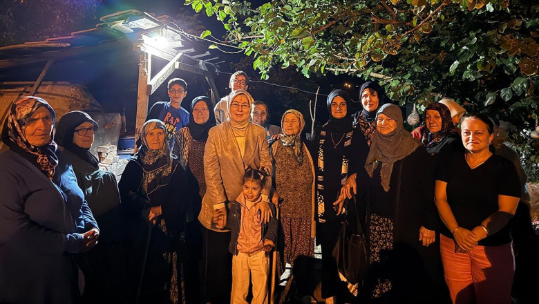 AK Parti Milletvekili Meliha Akyol, Termal’de Köy Ziyaretlerinde Vatandaşlarla Buluştu