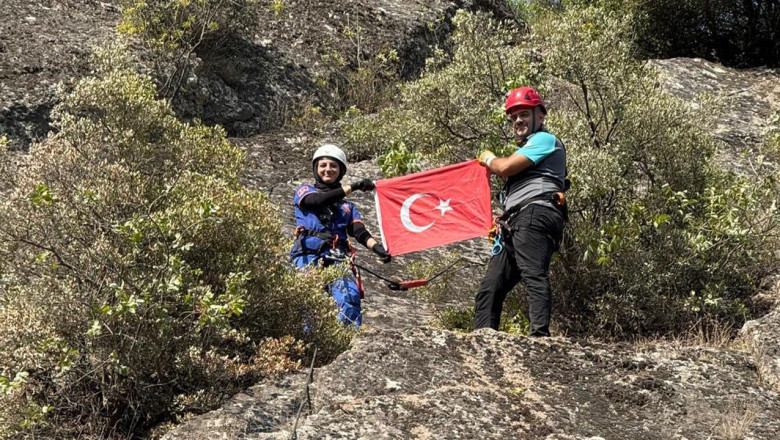 UMKE Personeli Zorlu Eğitimi Tamamladı