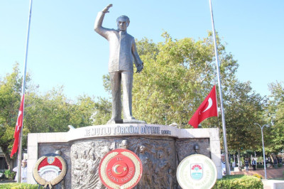 Büyük Zaferimizin 103. Yıldönümünü Kutladık!