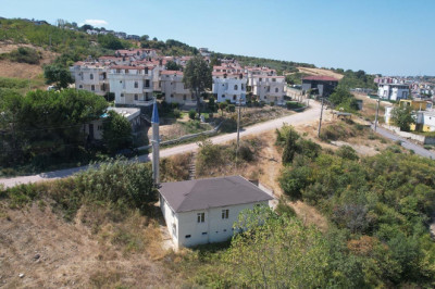 Yalova'da Bir Kısmı Şahsa Ait Arazide Kalan Cami İçin Yıkım Kararı