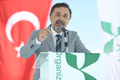 Özdemir; Büyük Bir Dönüşüm Yaşıyoruz