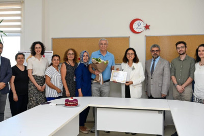 Emekli Olan Hekime Unutulmaz Veda