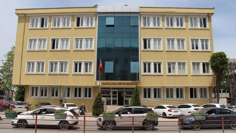 Yalovalı Veliler Yardımcı Kitap Dayatması ve Kırtasiye Yönlendirmesinden Şikâyetçi