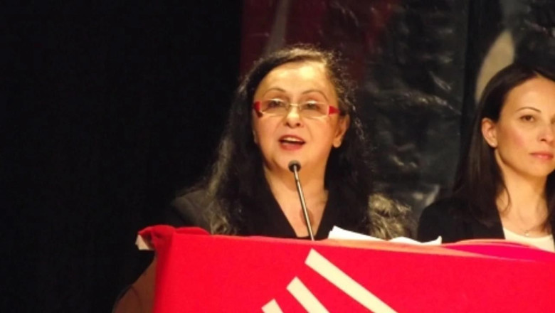 Gülsen Büker Adaylıktan Çekildi!