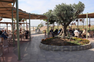 Deprem Anı Kameralara Yansıdı: Muhabirler Kayıttaydı