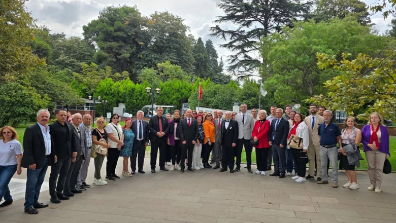 Yalova Bal-Göç Emeği Geçenlere Teşekkür Etti