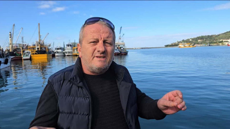 Limana Yanaşabilmeleri İçin Balıkçılardan 150 Dolar İsteyen Belediyeye Tepki