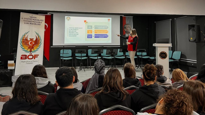 Yalova Güzel Sanatlar Lisesi’nde Terörle Mücadele Bilgilendirme Etkinliği Düzenlendi
