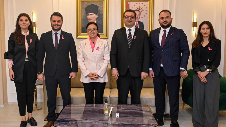 Uludağ Elektrik’ten Meme Kanserine Karşı “Pembe Farkındalık”