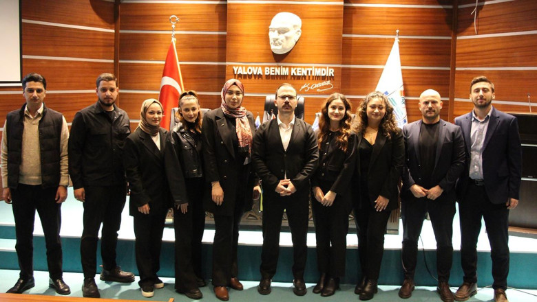 TMMOB Mimarlar Odası Yalova Şubesi’nden Bayrak Değişimi!