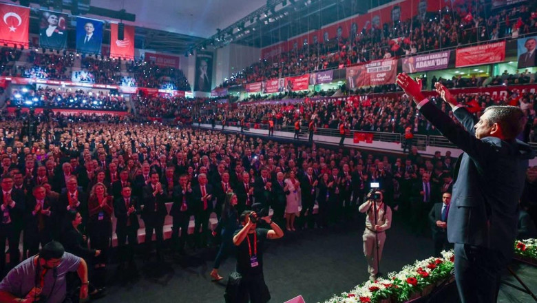 Avni Kurt’tan CHP 39. Kurultayına Övgü: “Partimiz Güçlü Bir Kurultay Geçirdi”